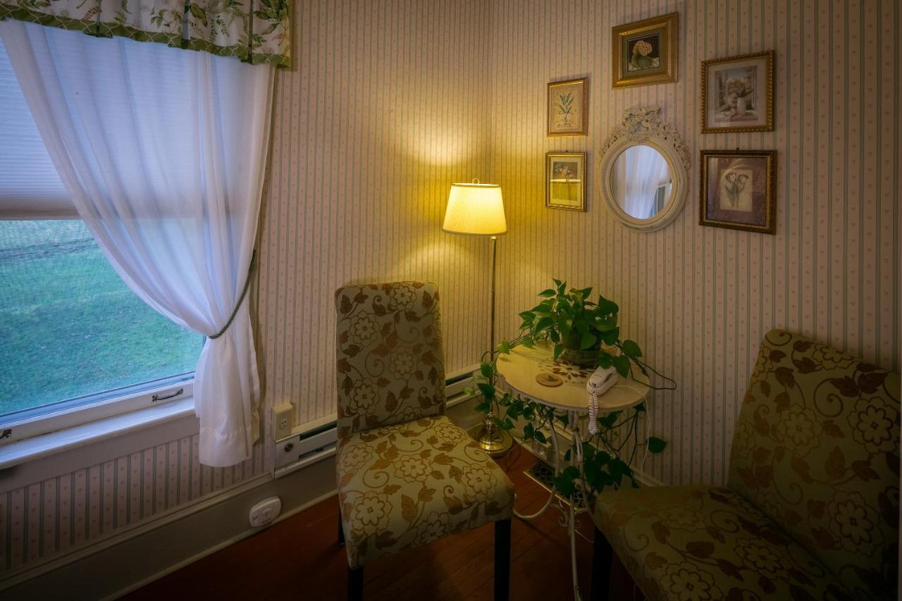 Taylor House 2*