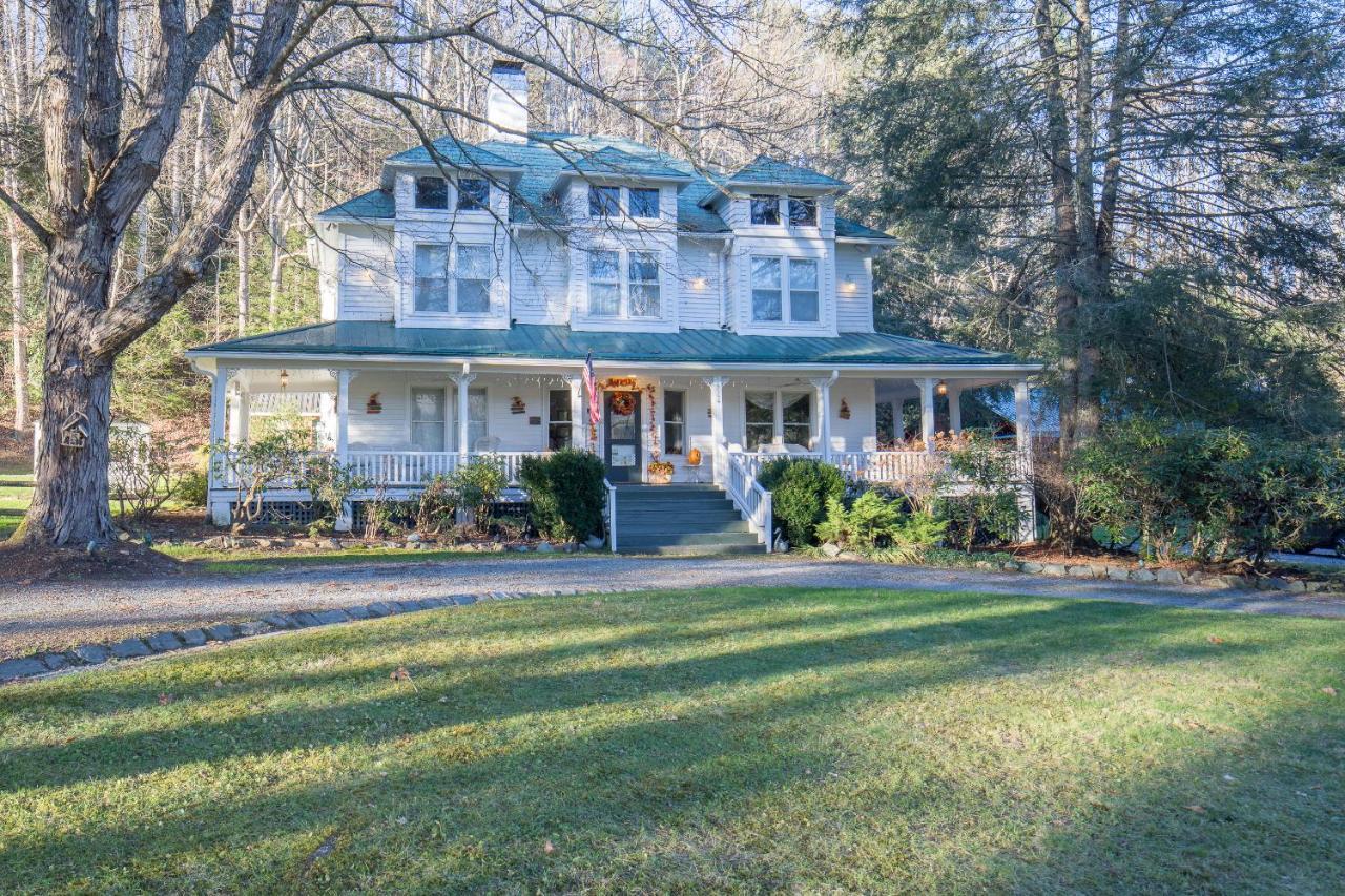 Taylor House Bed and breakfast