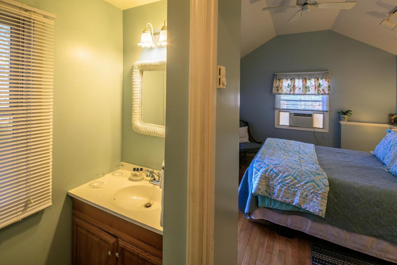 Taylor House Bed and breakfast