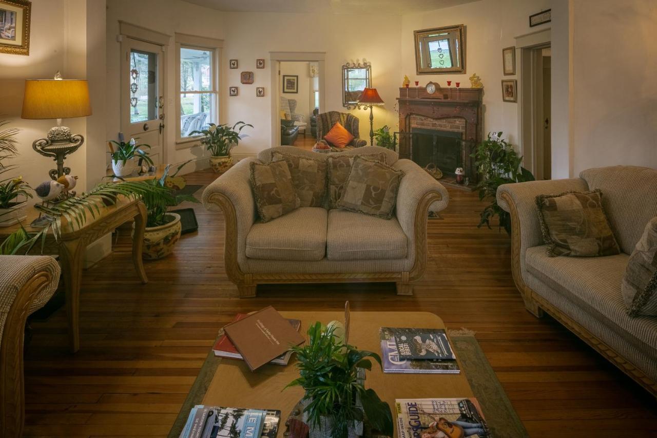 Taylor House 2*